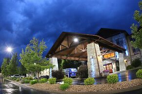 Holiday Inn Express & Suites Cheney by IHG