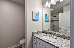 Vista Cay Resort by Millenium at Universal Blvd