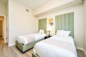 Vista Cay Resort by Millenium at Universal Blvd