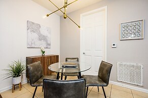 Vista Cay Resort by Millenium at Universal Blvd