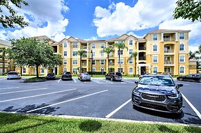 Vista Cay Resort by Millenium at Universal Blvd