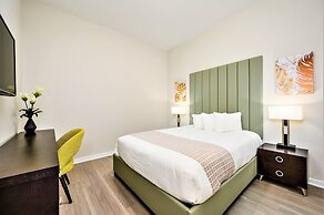 Vista Cay Resort by Millenium at Universal Blvd