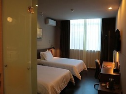 Jinjiang Inn Naning Chaoyang Square Renmin Park