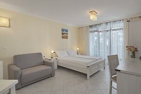 Santa Marina Holiday Village