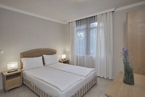 Santa Marina Holiday Village