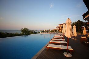 Santa Marina Holiday Village