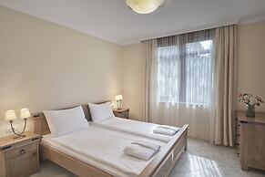 Santa Marina Holiday Village