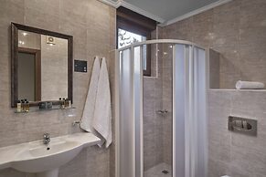 Santa Marina Holiday Village