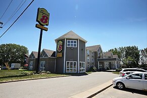 Super 8 by Wyndham Trois-Rivieres
