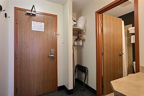 Super 8 by Wyndham Trois-Rivieres