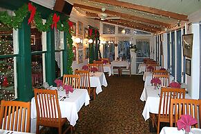 The Inn at Starlight Lake