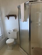 The Inn at Starlight Lake