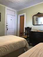 The Inn at Starlight Lake