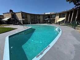 Hometown Inns North Hills