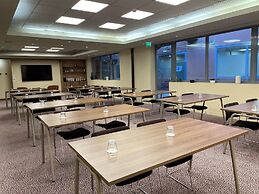 Crowne Plaza Lyon - Cité Internationale by IHG
