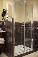 Crowne Plaza Lyon - Cité Internationale by IHG