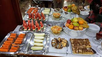 Crillon Palace Hotel