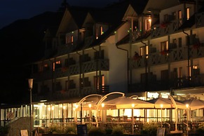 Hotel Jezero