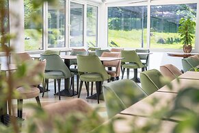 Hotel Jezero