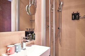 Max Brown Hotel Museum Square, part of Sircle Collection