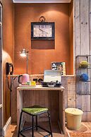 Max Brown Hotel Museum Square, part of Sircle Collection