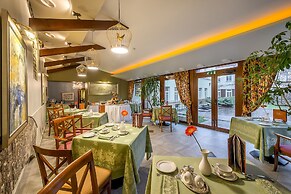 Grotthuss Boutique Hotel