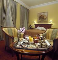 Grotthuss Boutique Hotel