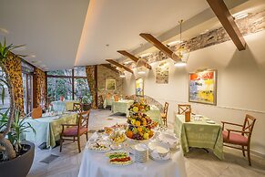 Grotthuss Boutique Hotel