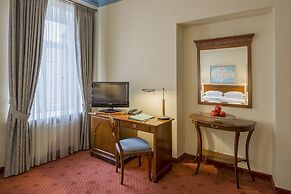 Grotthuss Boutique Hotel