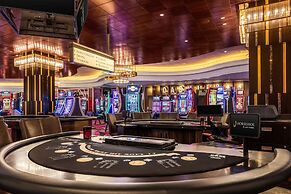 Horseshoe Black Hawk - A Caesars Rewards Destination