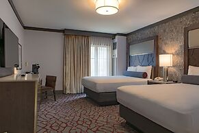 Horseshoe Black Hawk