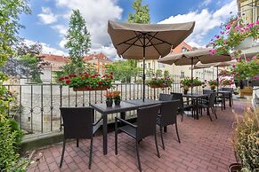 Pytloun Kampa Garden Hotel Prague