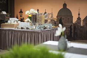 Pytloun Kampa Garden Hotel Prague
