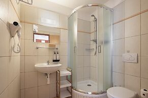 Pytloun Kampa Garden Hotel Prague