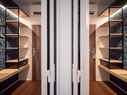 Paxton Paris MLV