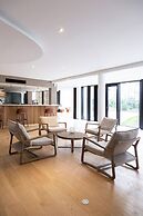 Paxton Paris MLV