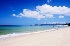 Sunwing Bangtao Beach