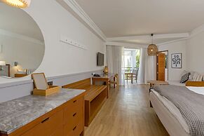 Sunwing Bangtao Beach