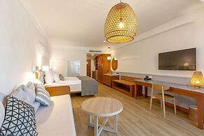 Sunwing Bangtao Beach