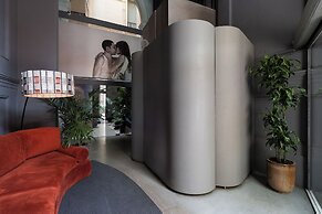 Chic & Basic Born Boutique Hotel