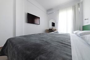 Delfini Hotel