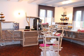 Auberge La Tomette, The Originals Relais