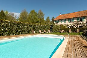 Auberge La Tomette, The Originals Relais