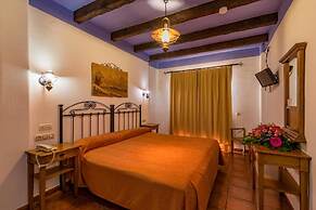 Hotel Rural Almazara