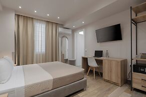 Piraeus City Hotel
