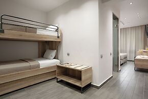 Piraeus City Hotel