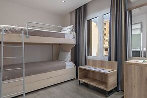 Piraeus City Hotel