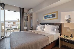 Piraeus City Hotel