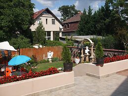 ATTILA HOTEL BUDAPEST