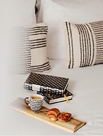 Maisons du Monde Hôtel & Suites - La Rochelle Vieux Port